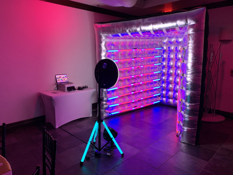 photo booths for rent